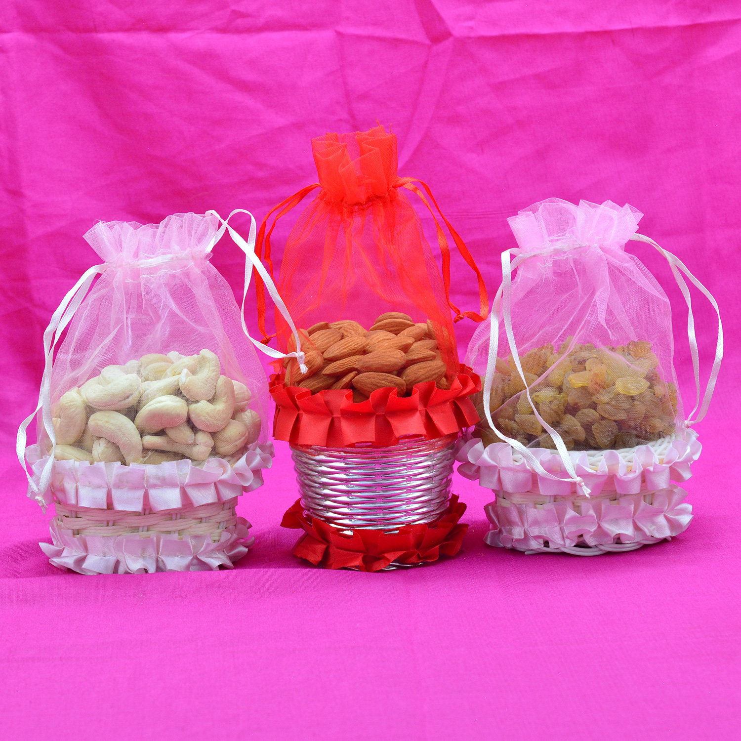 Online exclusive mixed dry fruits gift basket to Pune, Express Delivery -  PuneOnlineFlorists