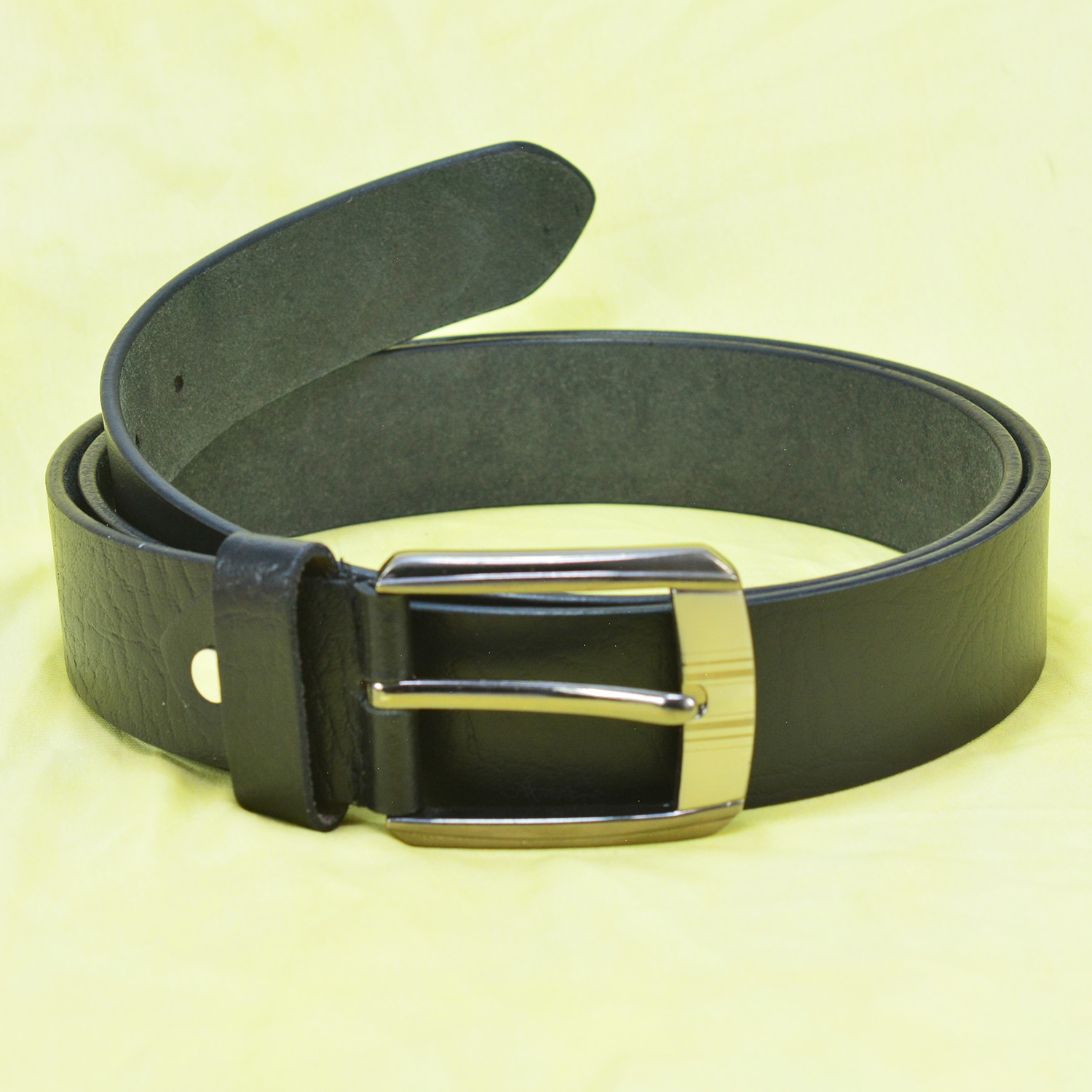 Pain Black Color Buckle Leather Mens Belt