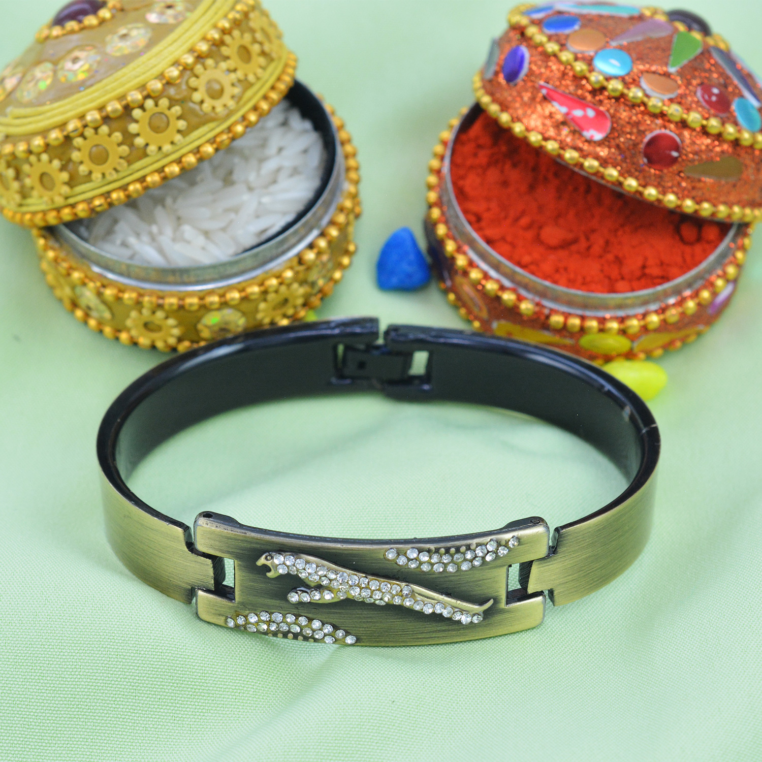 Vivacious Mahakal Bracelet Brother Rakhi for Raksha Bandhan | Buy Online  Bracelet Rakhi