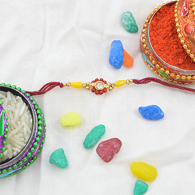 Small Singular Diamond Floral Shaped Beads Rakhi