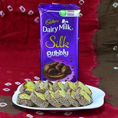 Amazing Mouthwatering Anjeer Chakra with Finger Licking Cadbury Dairy Milk Silk Bubbly Hamper