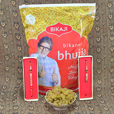 Exclusive Bhaiya Bhabhi Rakhi with Delicious Bikaji Bikaneri Bhujia along with Yummy Kismis Dry Fruits Hamper