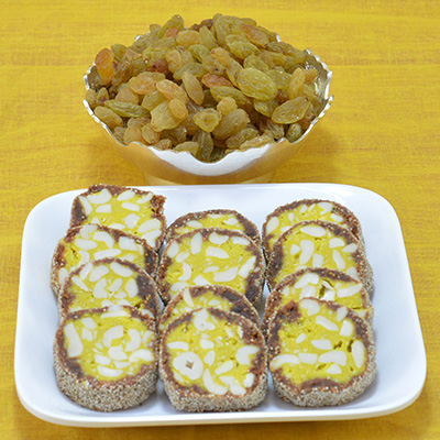 Piquant Kismis Dry Fruit along with Delicious Kaju Anjeer Barfi Hamper